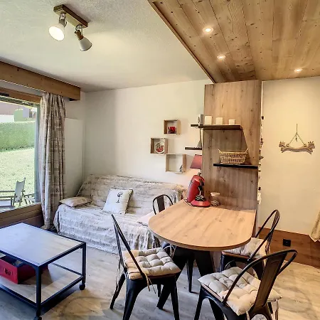 2p A Avec Terrasse, Parking Et Casier A - Fr-1-560-101 Apartment